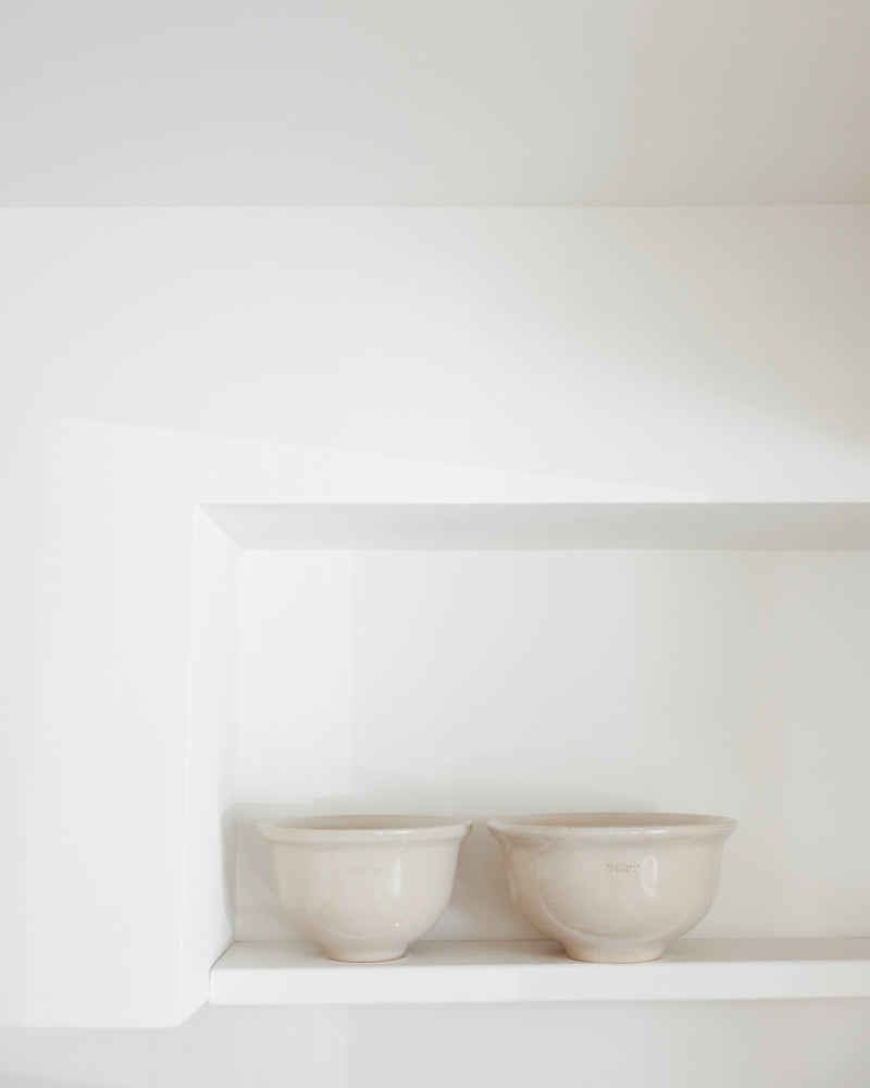 The Millstream Stoneware Mixing Bowl